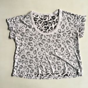 CHRLDR Cheerleader Crop Leopard Print Tee